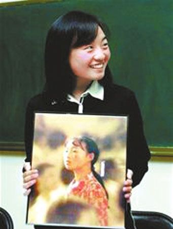 组图：“最土谋女郎”魏敏芝美国生活照曝光