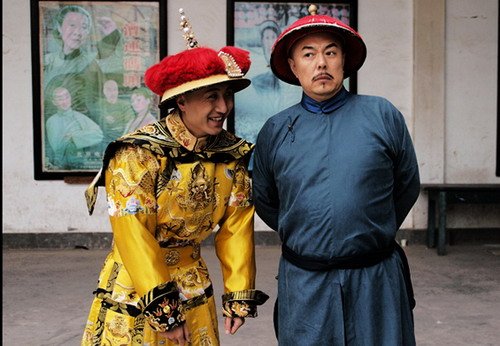 王翀张铁林片场搞怪