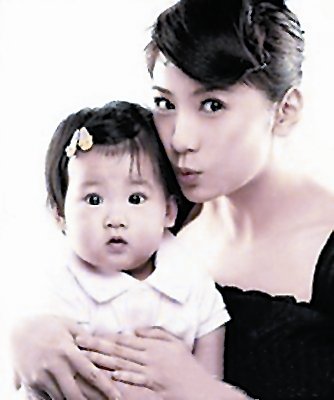 贾静雯离婚房子被收窘困 借酒入戏狂接工作捞金