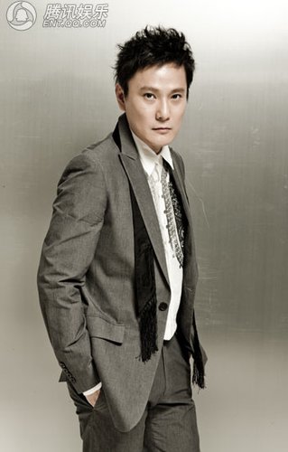 张信哲“幸福哲觉”即将唱响北京 李霄云做嘉宾