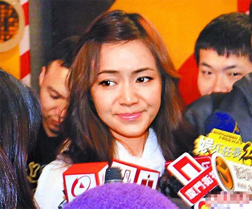 侯佩岑老公图片