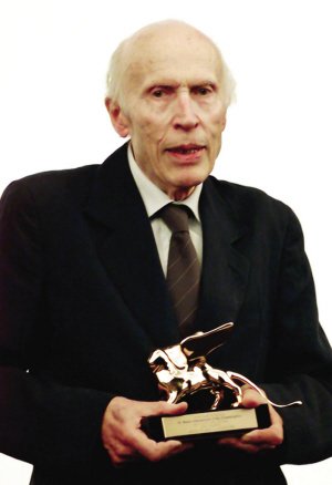 法国导演侯麦去世 他带走了影坛的“四季”