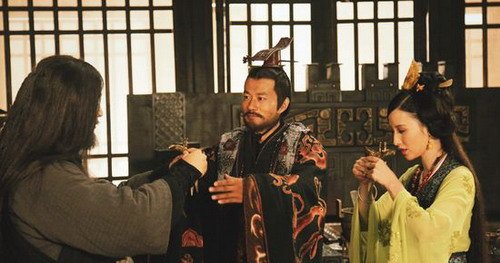 谭凯谈《神话》最高潮 项羽刎颈一别自裁而去_娱乐_腾讯网