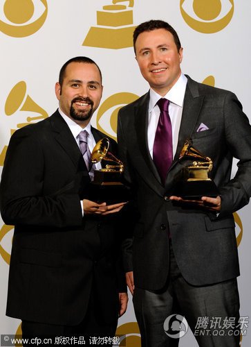 众人凭《boom boom pow》获短篇音乐录影带