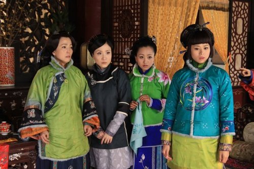 《欢喜婆婆》春节热拍 苑琼丹剧中做媒婆