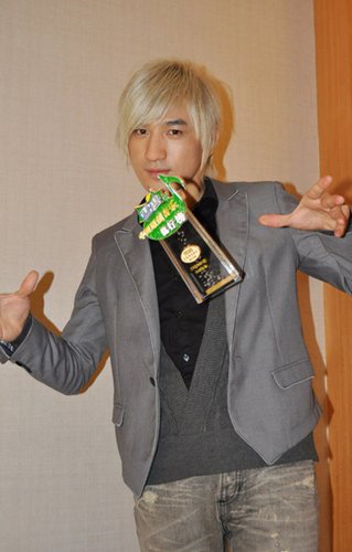 后弦《唐宋元明清》不负众望 雪碧榜夺金曲奖