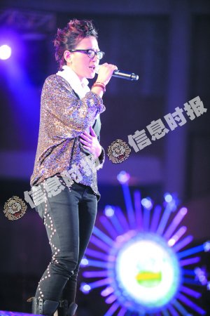 身陷“票房毒药”、“初夜门” 周杰伦倒霉认衰