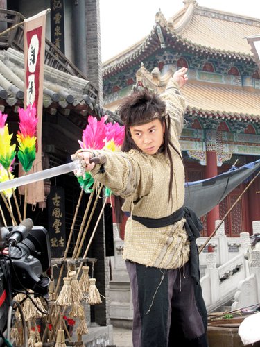古龙兵器排行_古龙《七种武器》解读今夏网游大乱斗
