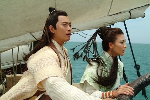 《怒海雄心》热播 黄海冰分饰三角成木炭