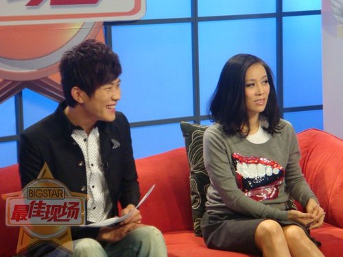 那英作客《最佳现场》 大谈王菲谈春晚谈复出