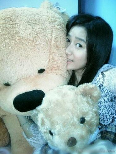 85后美女刮起清新风 赵卓娜博客自封“觉主”