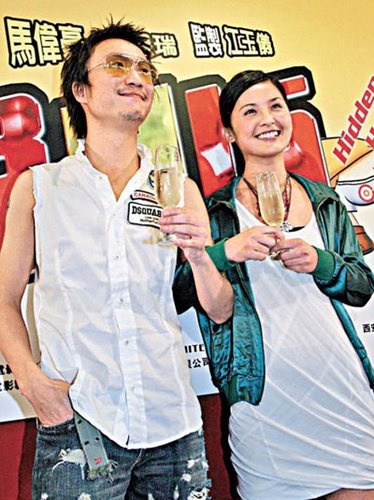 盘点阿sa郑中基六年情感路 男方与嫩模传绯闻