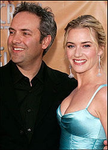 凯特·温丝莱特经历婚变 里奥纳多力挺银幕恋人