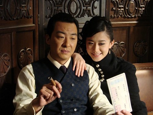 郝平板脸如打肌肉针(图)