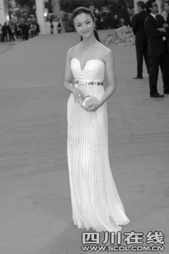 香港电影节今日开幕 历数汤唯红毯着装【图】
