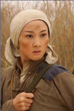 正文  由八一 电影 制作厂制作的大型红色经典电视剧 《地道战》 日前