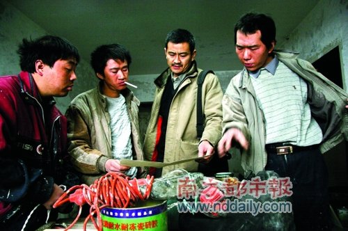 《一年到头》感动观众 现实题材影片受热捧