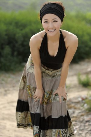 《一路顺风》即将杀青 王亚梅当动车列车长上瘾