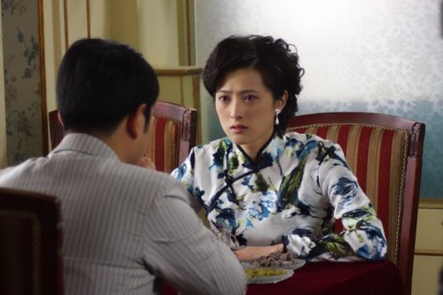 【黑白画映】隋俊波之天涯赤子心; 剧中女一号罗美芳由青年演员