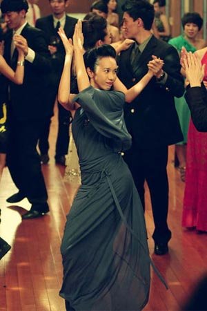 《杜拉拉升职记》:职场变迁+办公室爱情