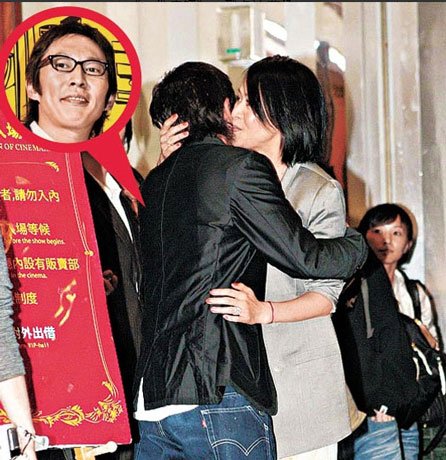 刘嘉玲夜会钮承泽揽臂弯 曾传戏假情真【图】