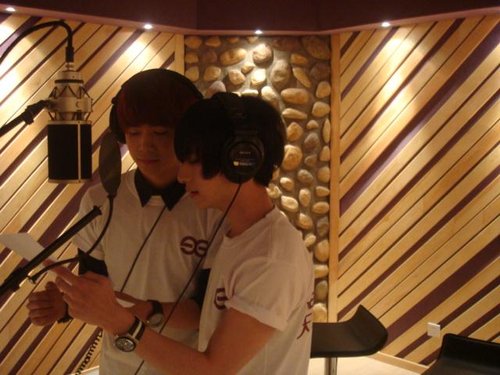 天娱群星齐献声 赈灾歌曲《爱是家乡》传递爱