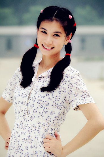 《毕有财》BTV独家热播 王笛变身“拜金女”