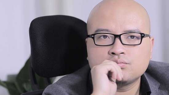 《看不见的女朋友》持续火爆 曝小人物内心独白