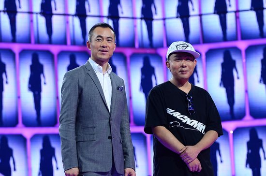 草根男《我们约会吧》逆袭 司炉工变黑马王子