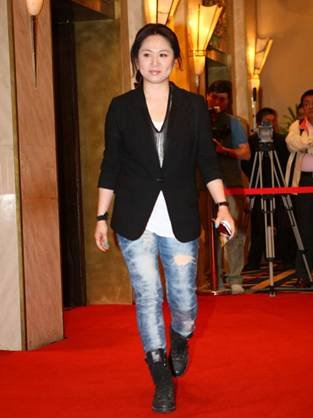 唐人总裁蔡艺侬