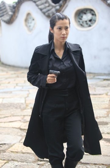 《铁血使命》火热升温 王珂折桂女子炸弹部队