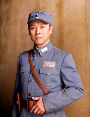 《母亲母亲》东方将播 胡亚捷颠覆式表演闹笑话