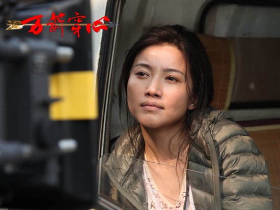 腾讯娱乐讯 由新锐导演王竞执导,金鸡影后颜丙燕,实力派演员焦刚主演