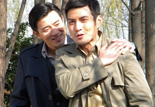 《生死迷局》京广两地热播 蒋毅为兄弟丧命