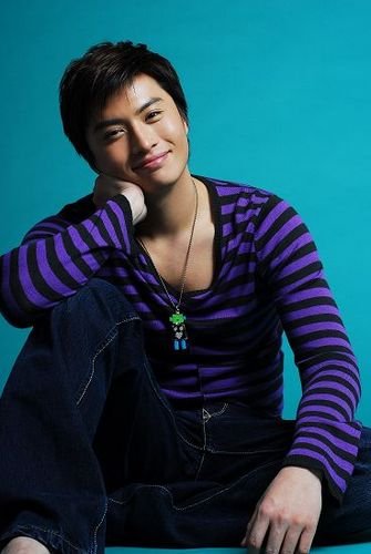 《四喜临门》开机 袁新变身风流才子游江南