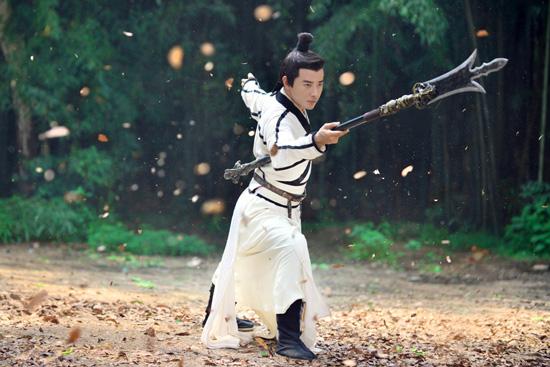 罗晋神话剧《封神》杀青 中韩双语致谢告别
