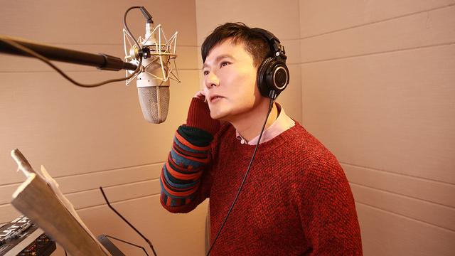 张信哲新单曲《夏夜星空海》正式版MV曝光_