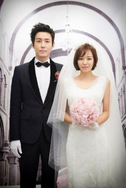 韩星情侣崔元英与沈伊英2月28日举办婚礼