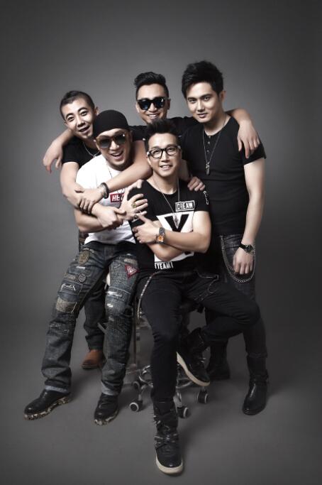 冲击力乐队《别再对我谈起感情》撇过去拥明天_娱乐_腾讯网