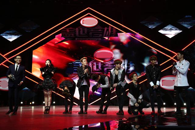 中文十级！iKON翻唱《北京北京》 汪峰方互动