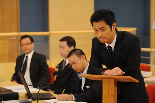 《怒火街头》两岸热播 “LAW霸”风席卷全国_娱乐_腾讯网