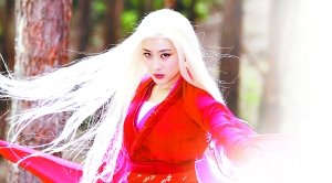 《<em>新版白发魔女</em>传》剧情紧凑被誉诚意之作 盘