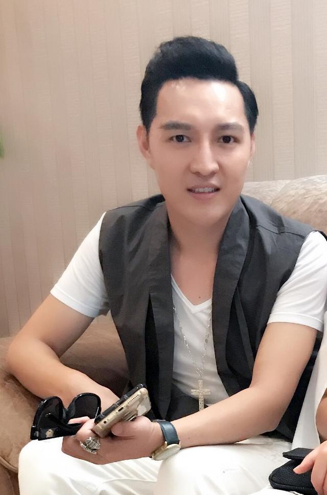 贵州题材穿扦片《云上之酷爱》 上海举行颁布匹会