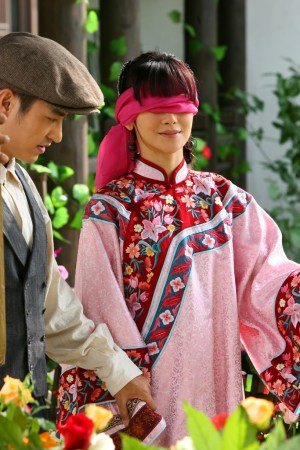 《就想赖着你》热播 陈紫函遭袁文康浪漫表白