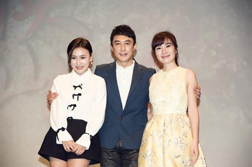 《映山红》发布会  王新叶璇抱怨没有感情戏