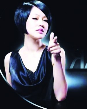 明星肖像难防盗:张柏芝登夜店招牌 小S服减肥药