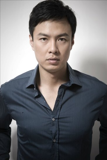 朱铁<em>奚美娟</em>携手《新<em>儿女情长</em>》 荧幕首演母子