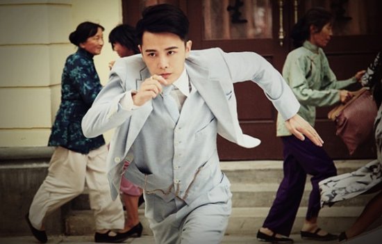 孙坚《爱在春天》成海归英雄救美抢镜出场_娱乐_腾讯网