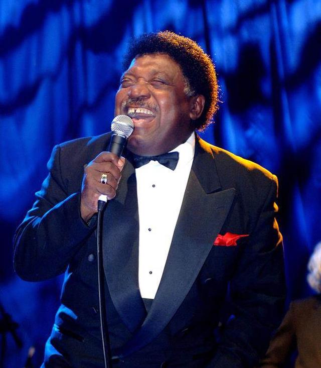 《当男人爱上女人》原唱珀西·斯雷吉病逝