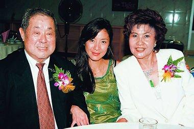 杨紫琼拿督父亲去世:享年89岁 育有16子